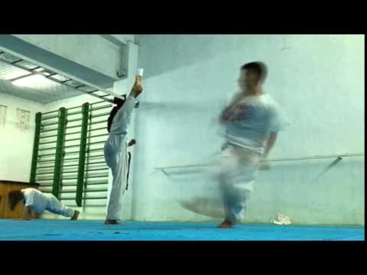 Kids Narrowly Kick Each Other in the Face Jukin Media Inc