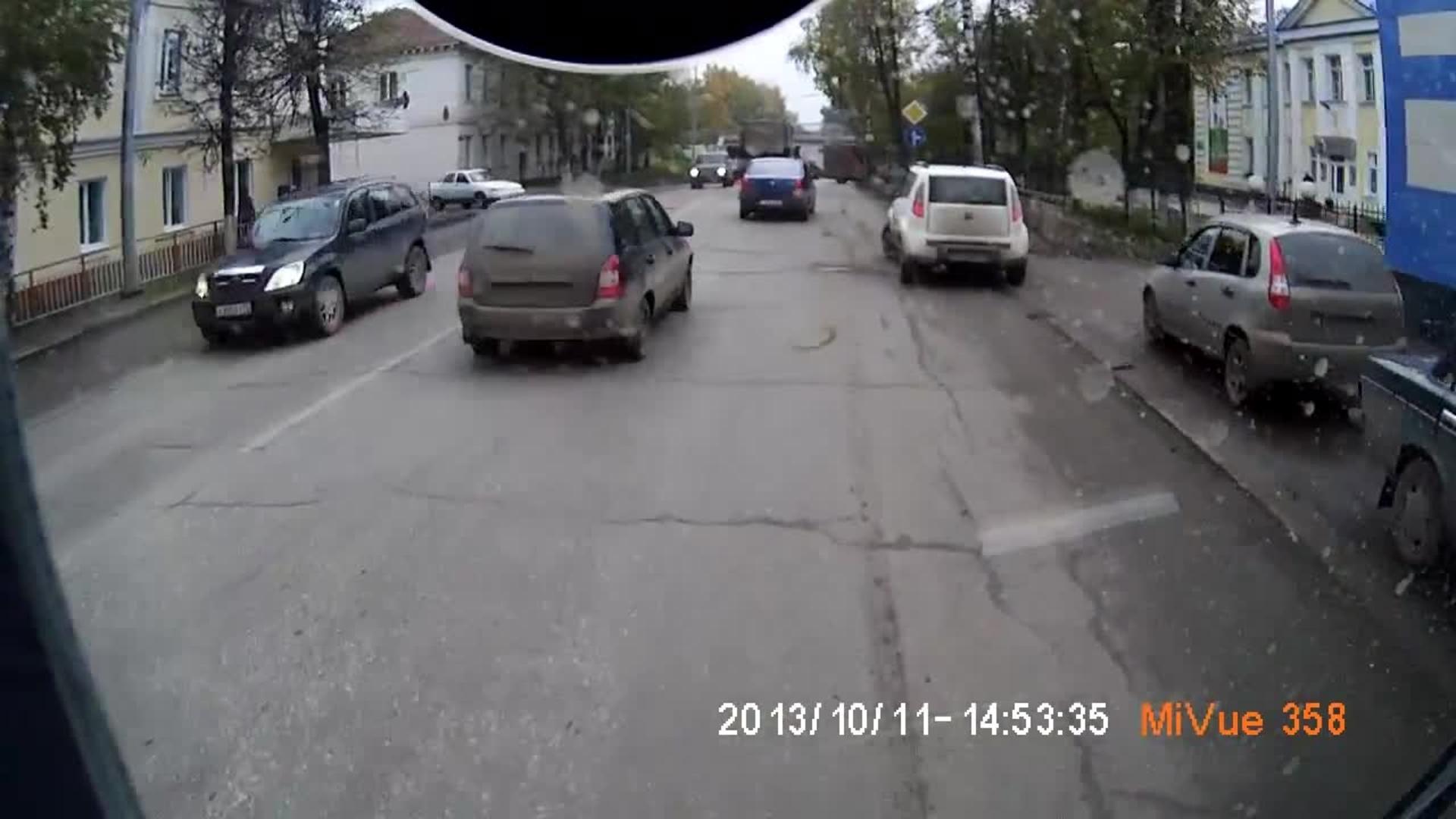 Loose Tires Fall off Truck and Roll into Traffic Jukin Licensing