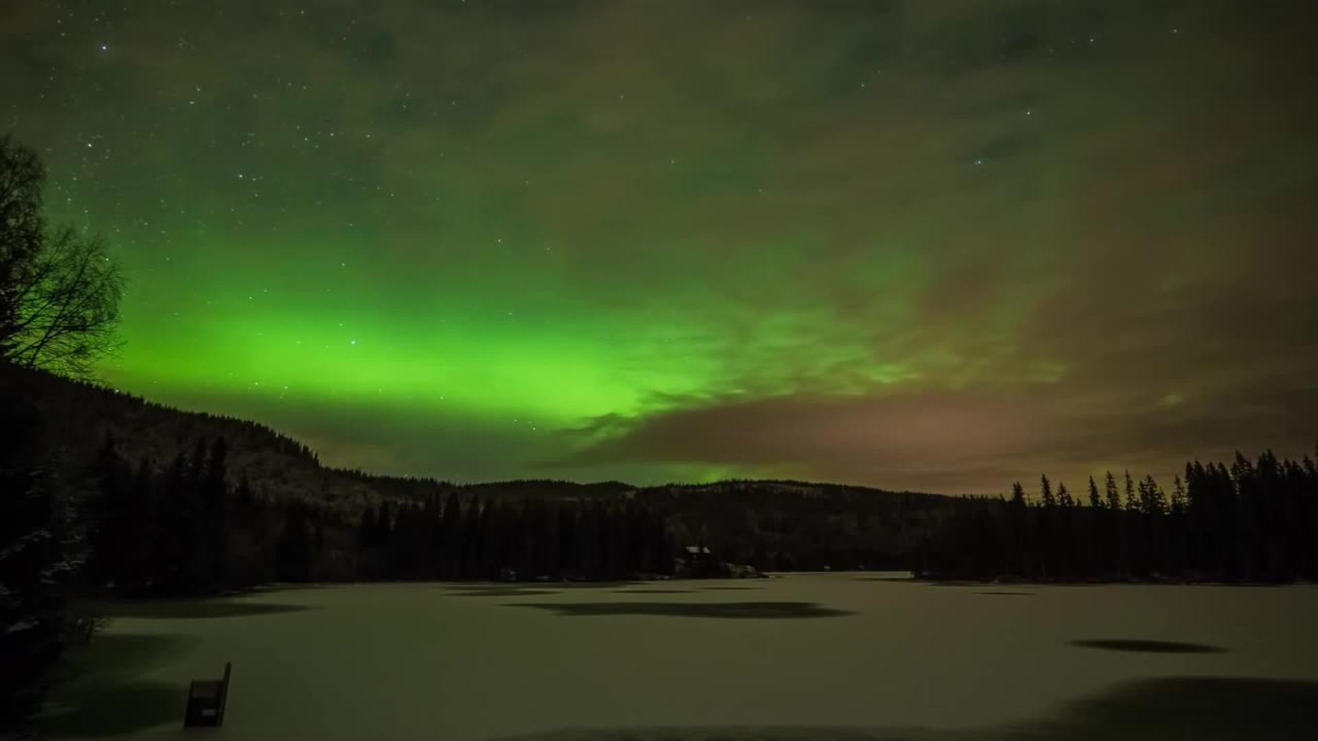 Northern Lights Time Lapse (Late February) Jukin Media Inc