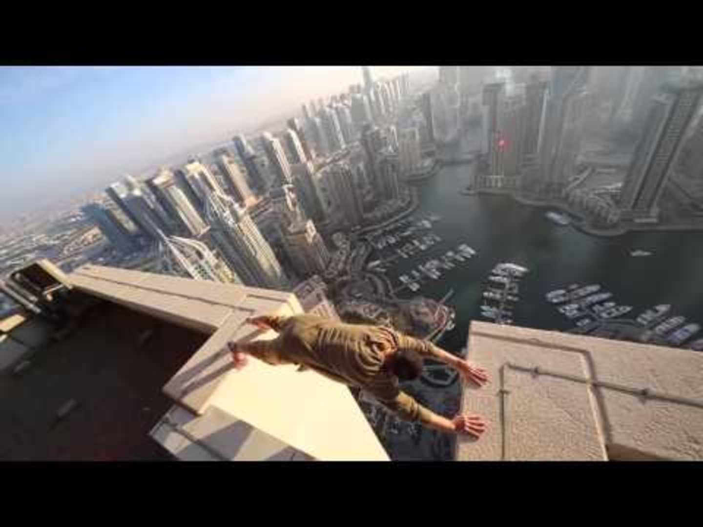 Daredevil Slides down Skyscraper Jukin Media Inc