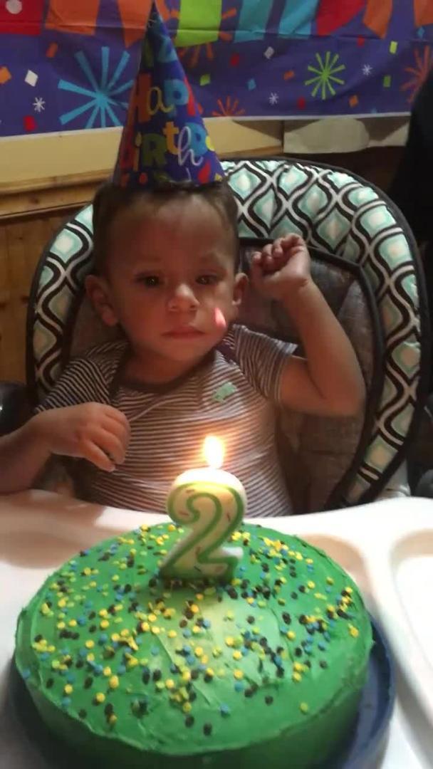 Kid Throws Cake off Table Jukin Licensing