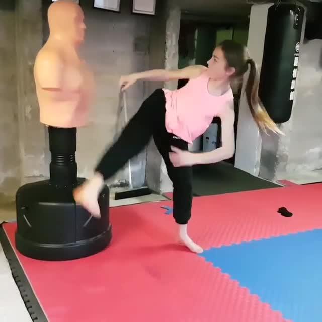 karate kicking dummy