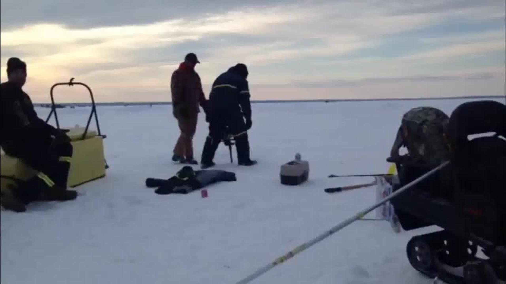 Ice Auger Spin Fail Jukin Licensing