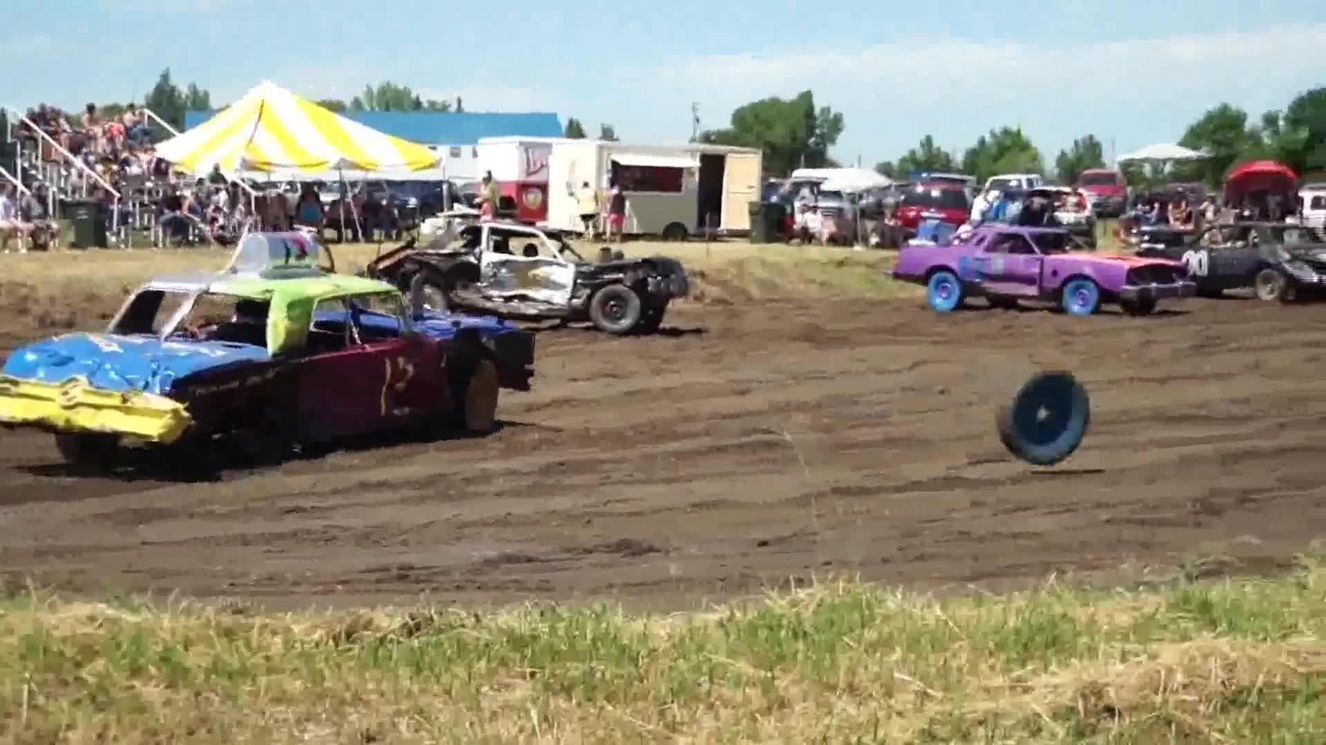 Demolition Derby Car Loses Wheel Jukin Licensing
