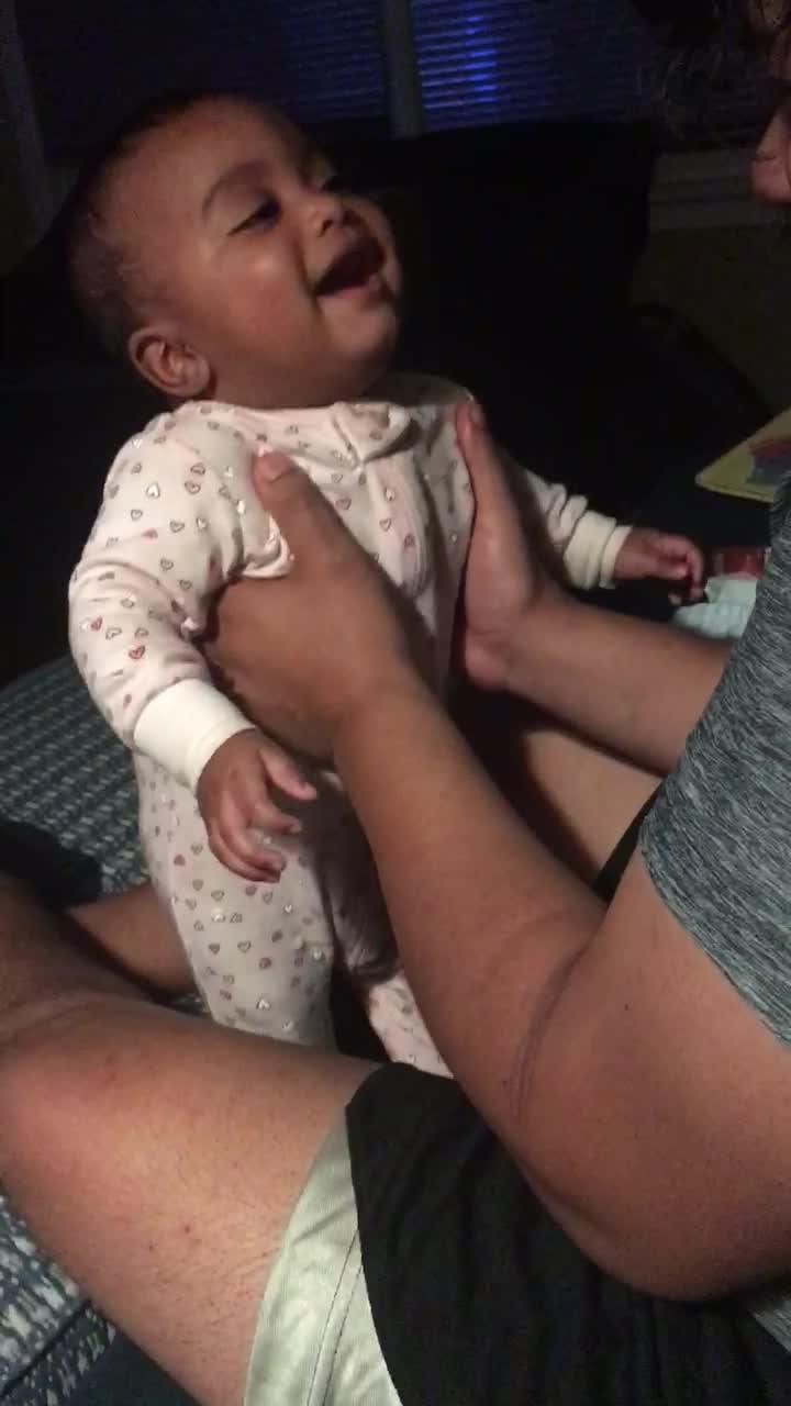 Baby Tries To Scare Dad When Cutting Her Nails Jukin Media Inc