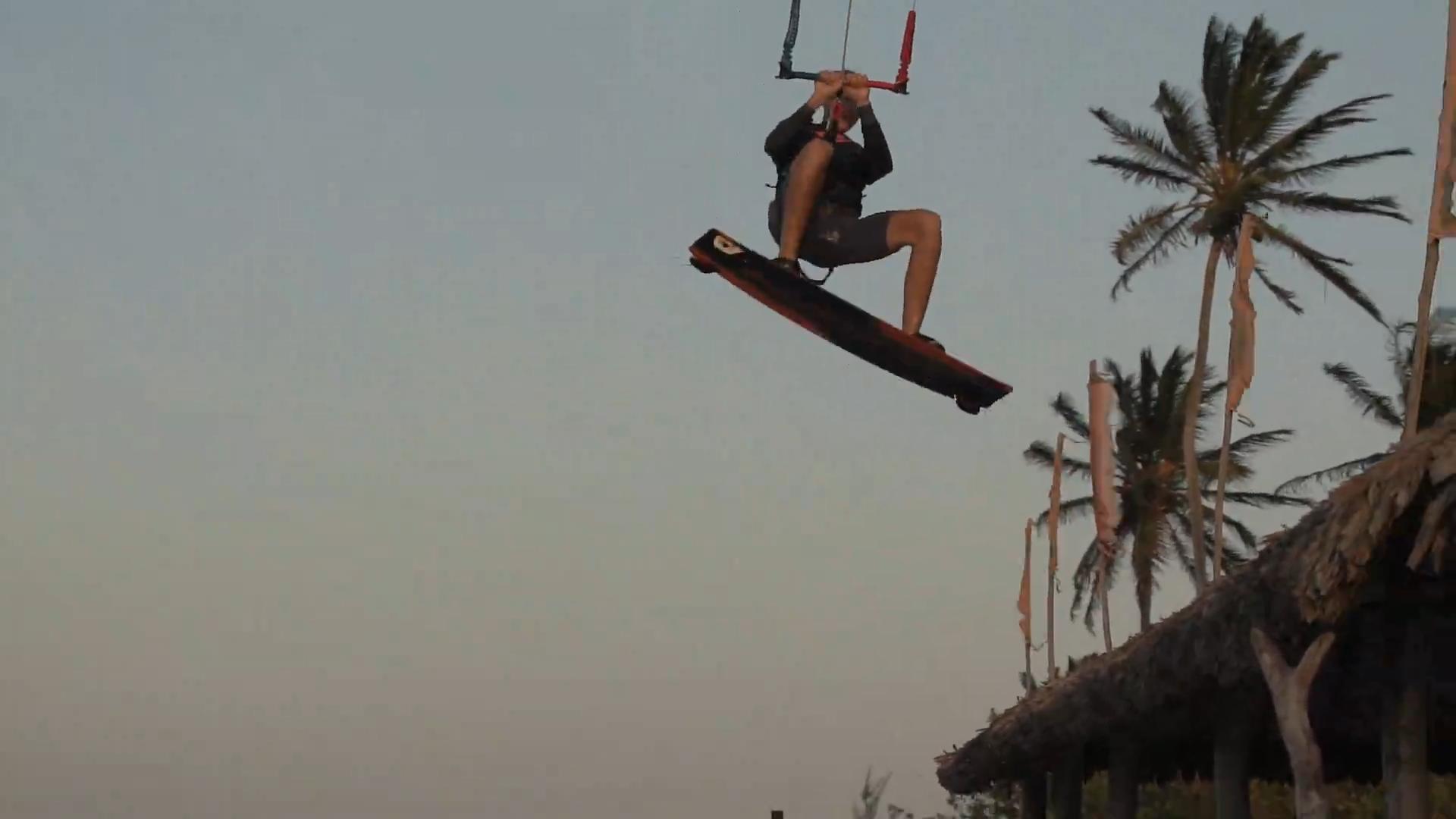 Guy Tries Kite Loop Fails Jukin Licensing