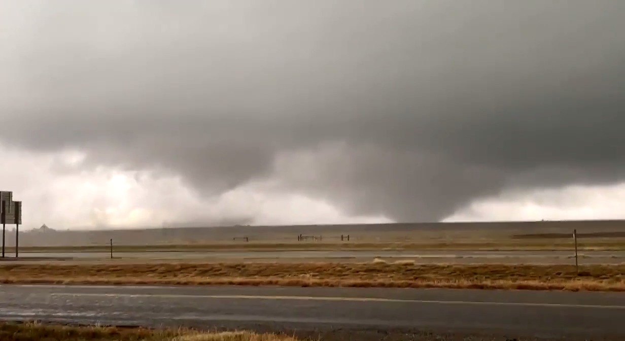 People Get Astonished After Witnessing Twin Tornadoes Near Canyon in