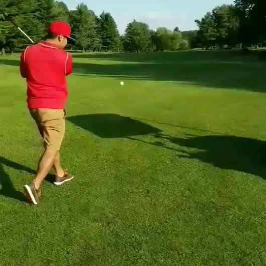 Golf Ball Bounces on Spot When Man Takes Shot Jukin Licensing