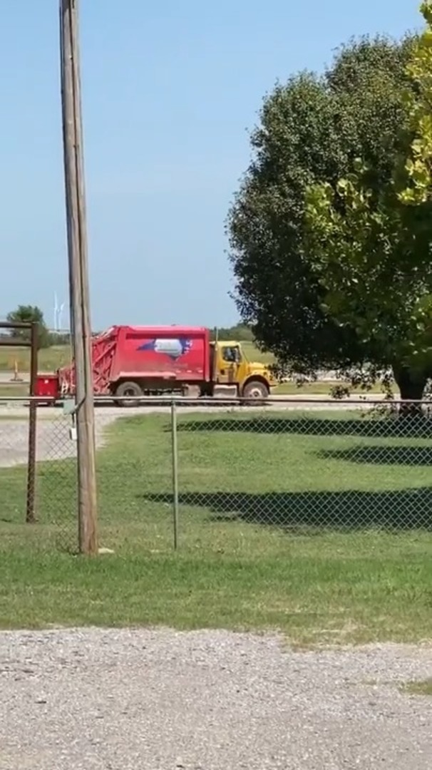 Dump Truck Drives Off with Dumpster Jukin Licensing