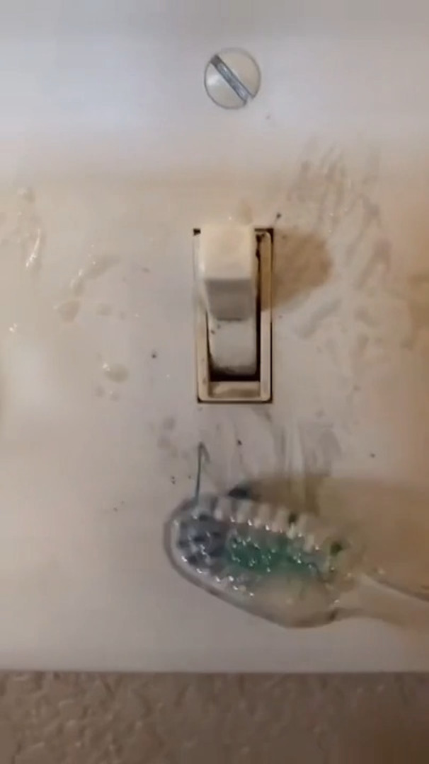 How to Clean Switch Boards Jukin Licensing