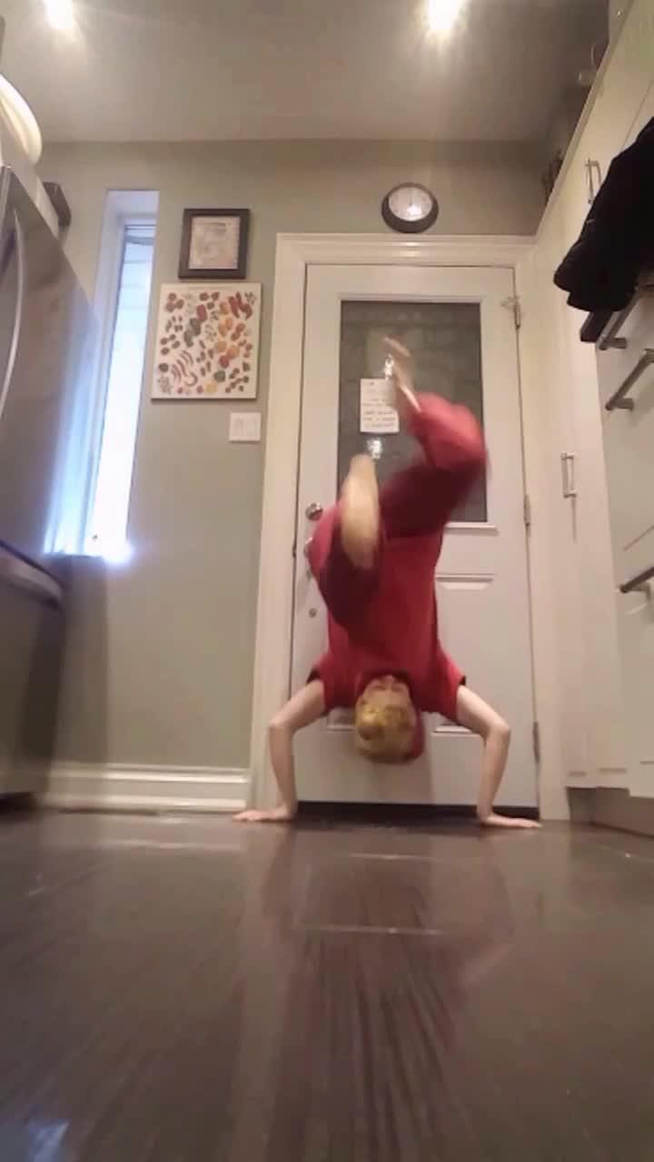 Girl Falls Head First While Trying to do Handstand Jukin Licensing