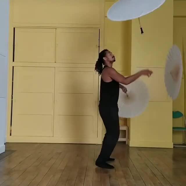 Guy Practices Juggling With Umbrellas During Quarantine Jukin Licensing