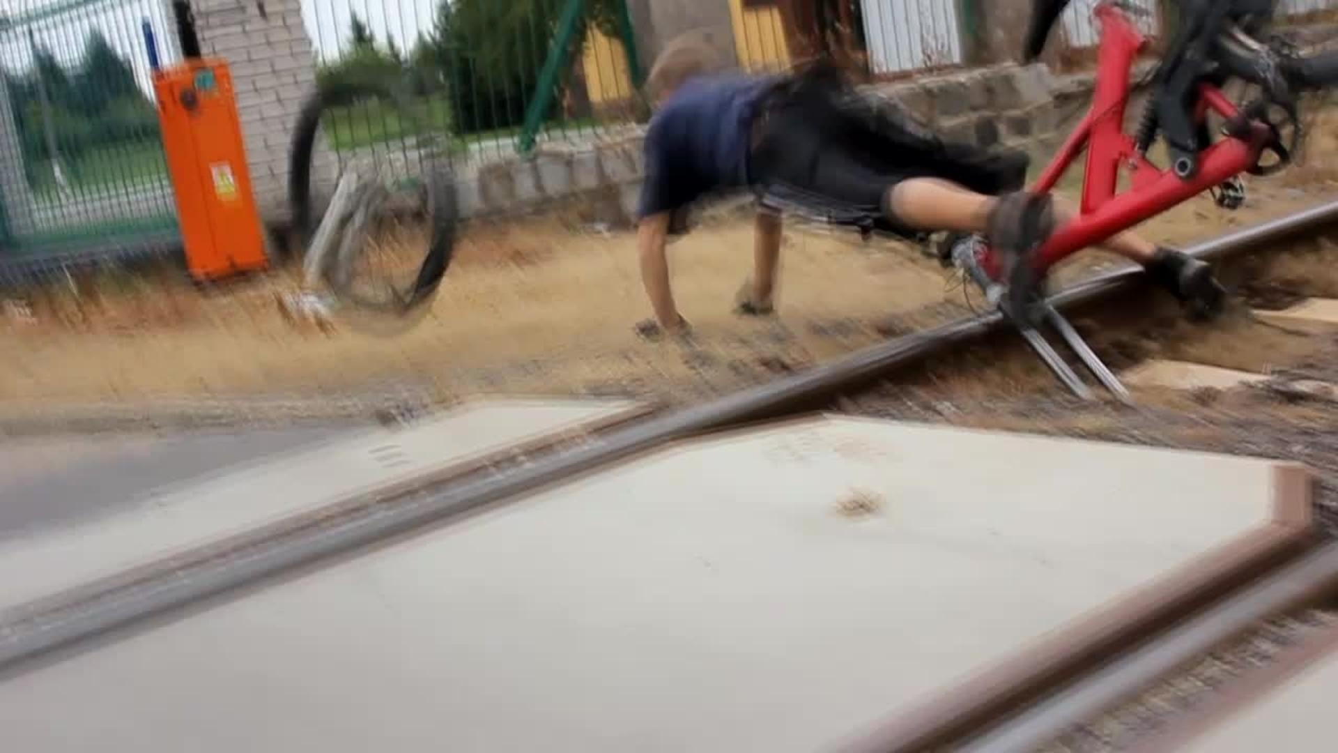 Bicycle Rider Breaks Fork on Train Tracks Jukin Licensing