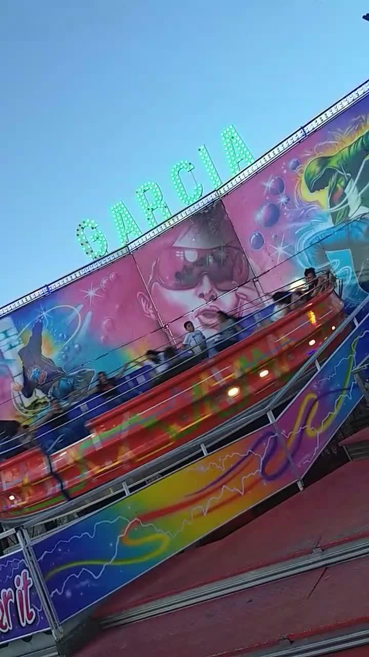 Brave kid Jumps Around on Spinning Wheel Ride Jukin Licensing