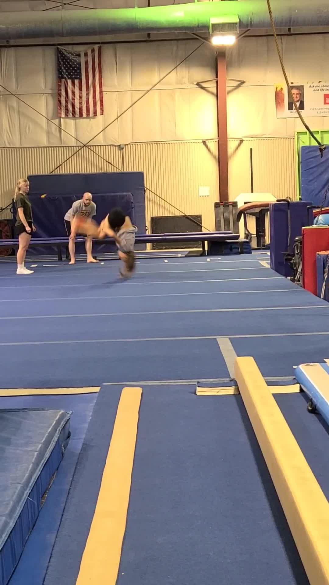 Girl Falls Flat on Her Face After Backflip Attempt Fails Jukin Licensing