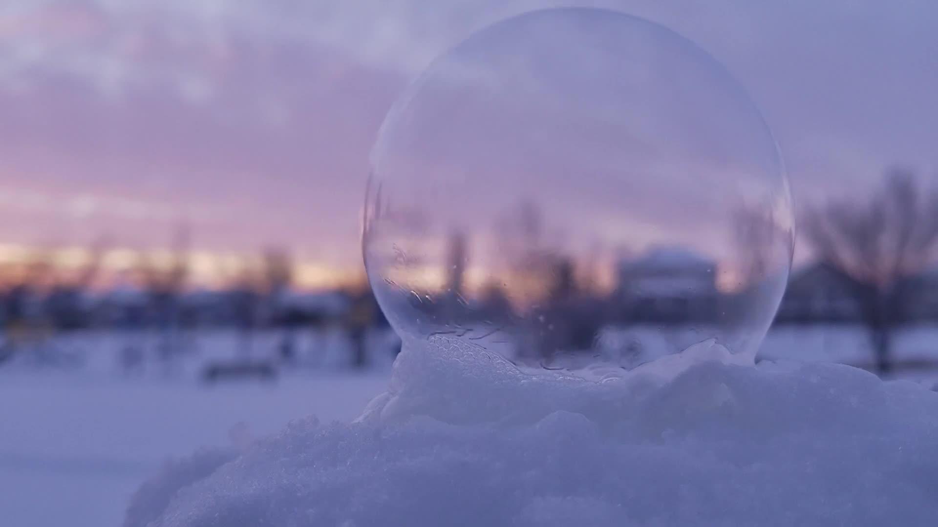 Soap Bubbles Freeze in Cold Weather Jukin Licensing