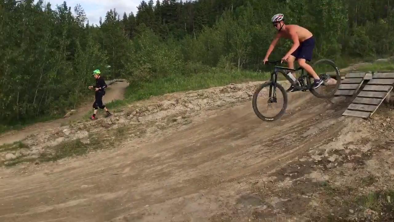 Guy Attempts Bicycle Jump Off Ramp And Falls Jukin Licensing