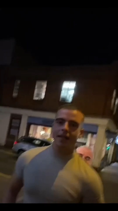 Guy Pranks Friend With Filter of Man Sneaking Up Behind Him | Jukin