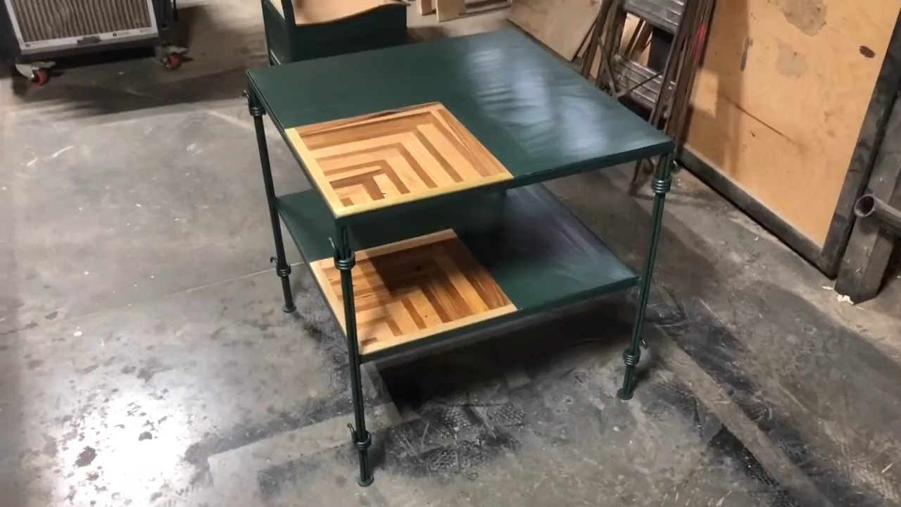 Guy Builds DIY Plywood End Table WIth Beautiful Flush Inlay Jukin