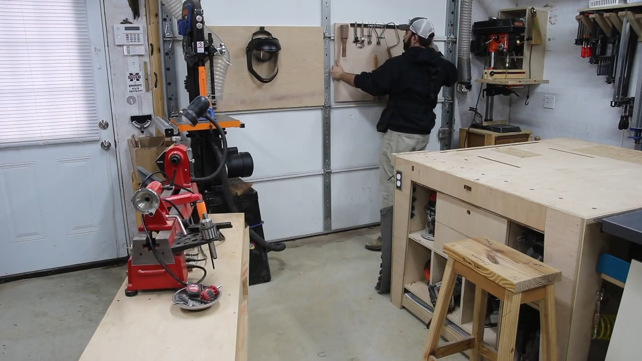 Guy Makes French Cleats to Hang Lathe Tools Jukin Licensing