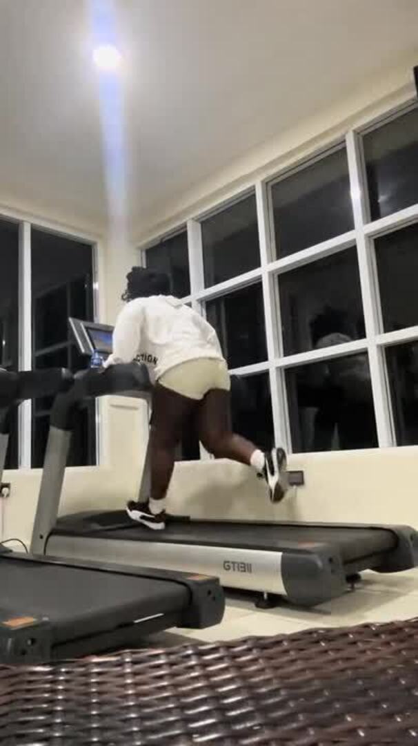 Woman Loses Balance on Treadmill and Slips Out of It Smashing Her Head Against It Jukin Licensing