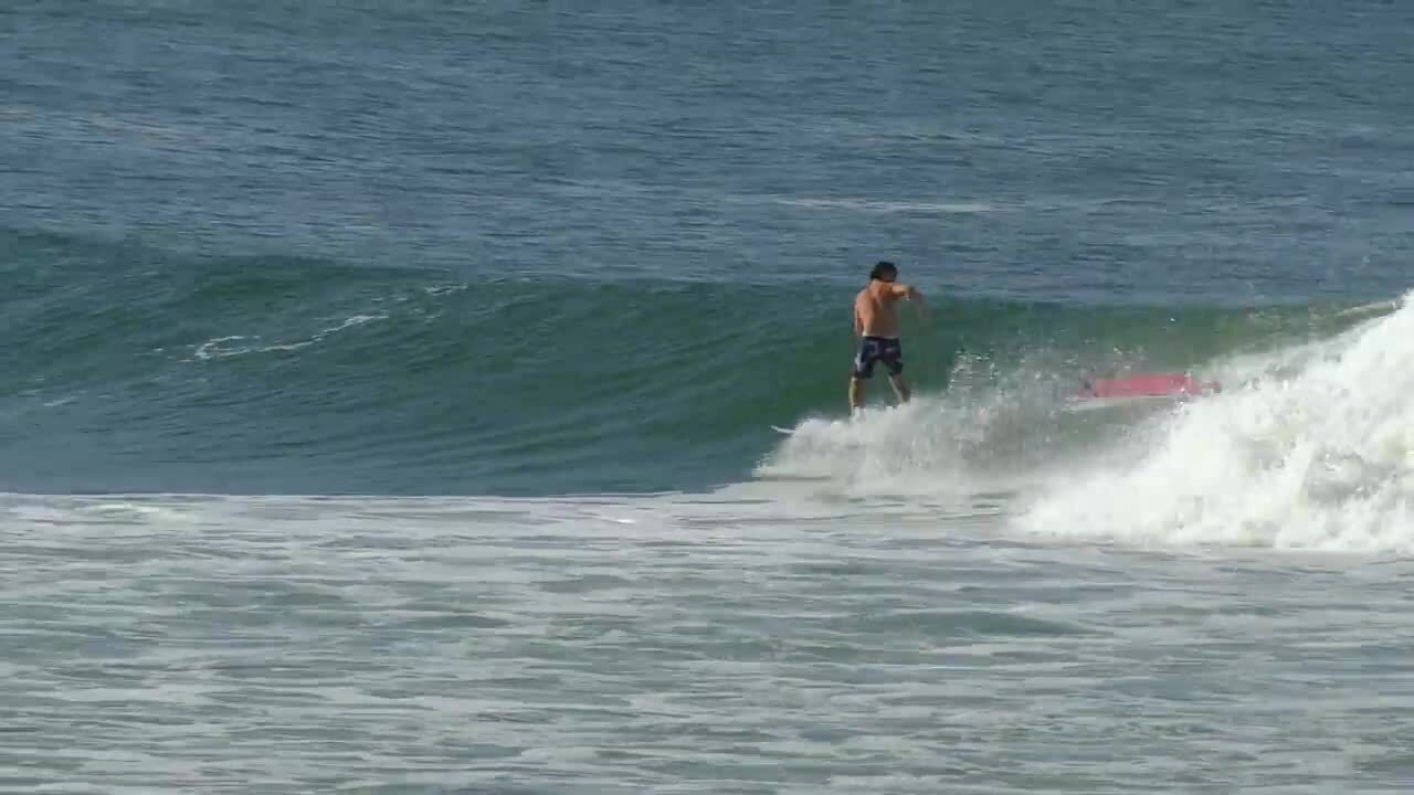 Surfer Steals Former World Champion's Surfboard When He Tries To Surf